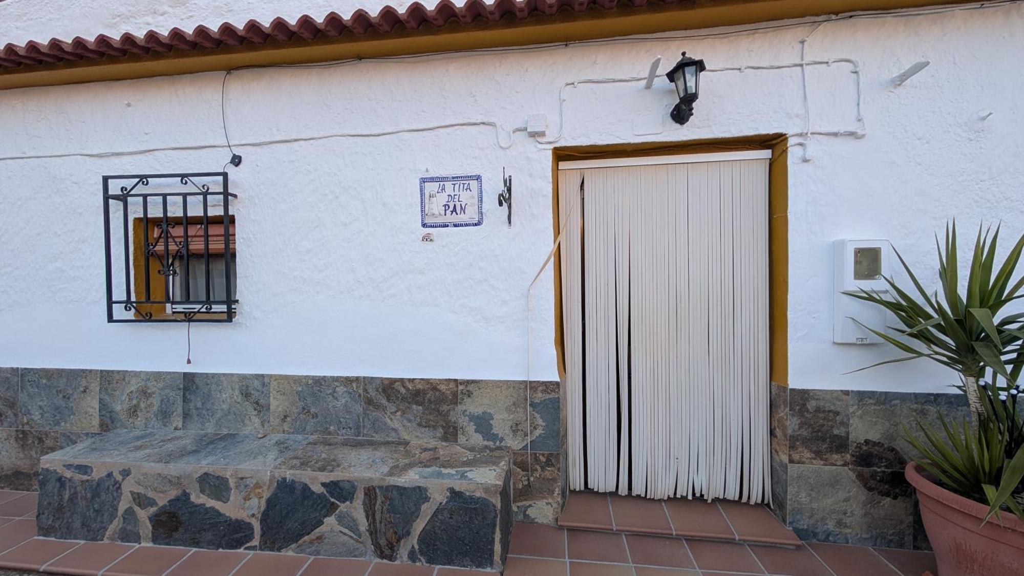 Affittacamere Cueva La Tita Del Pan Bacor Esterno foto